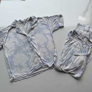 PJ Salvage Jammie Essentials PJ Floral Set Size XS Short Sleeve And Pants Soft